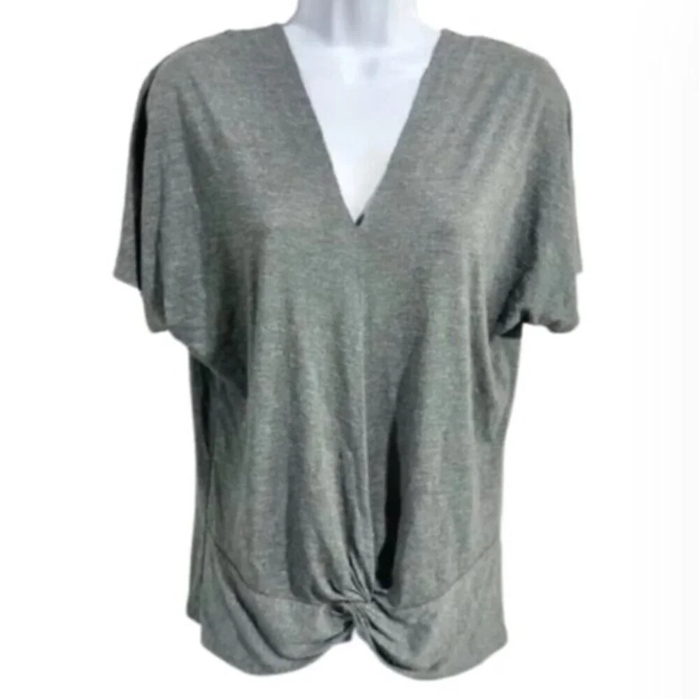 Juicy Couture Solid Gray Short Sleeve V-Neck Twist Hem T-Shirt Size XS - Picture 1 of 6